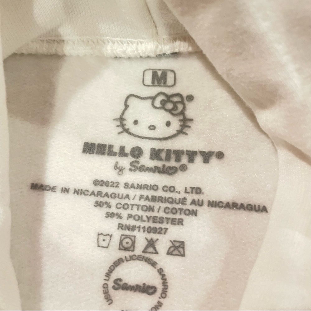 White Hello Kitty Strawberry Milk Hoodie - Picture 6 of 7